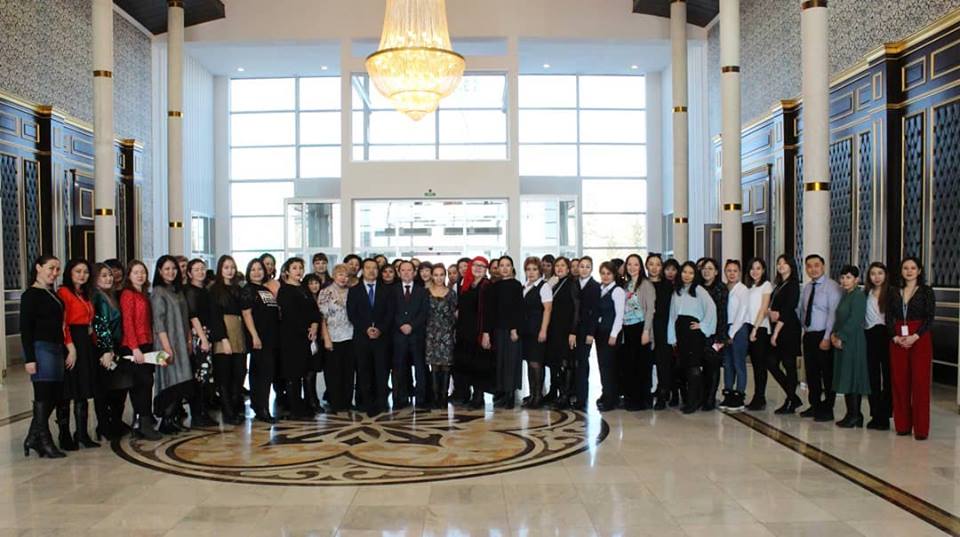 Nursultan Nazarbayev International Airport с 8 марта.jpg