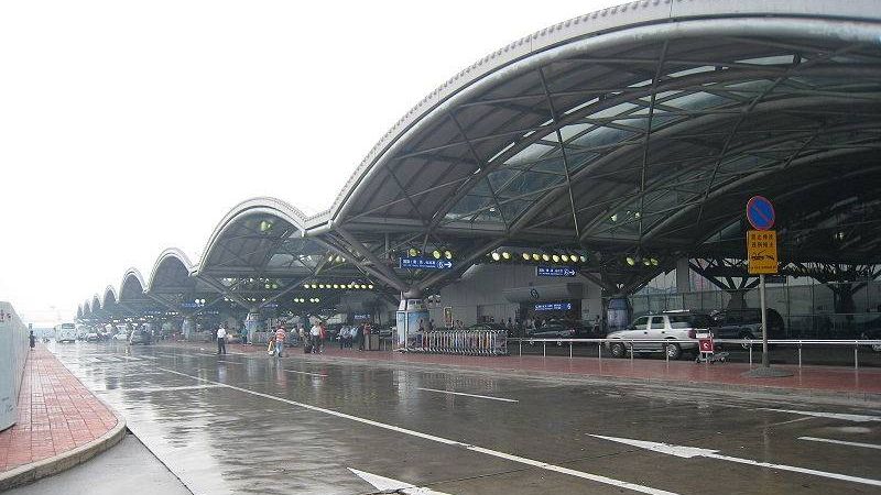 Более 600 рейсов отменены в аэропорту Пекина