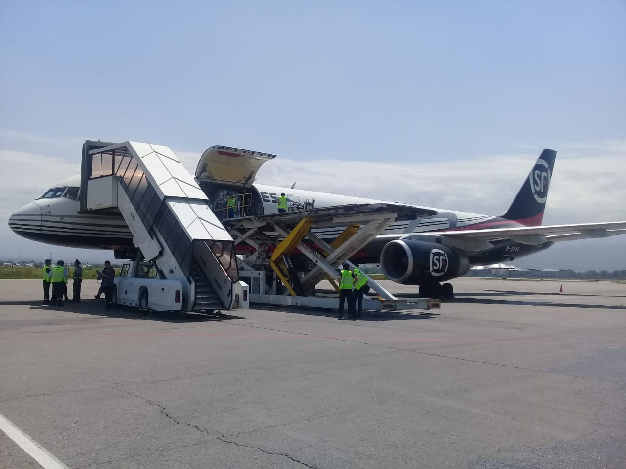 Доставка грузов в аэропорту Алматы