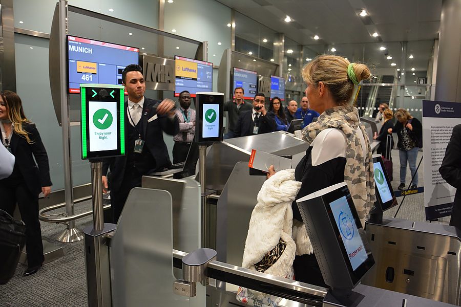 Системы распознавания лиц в аэропортах